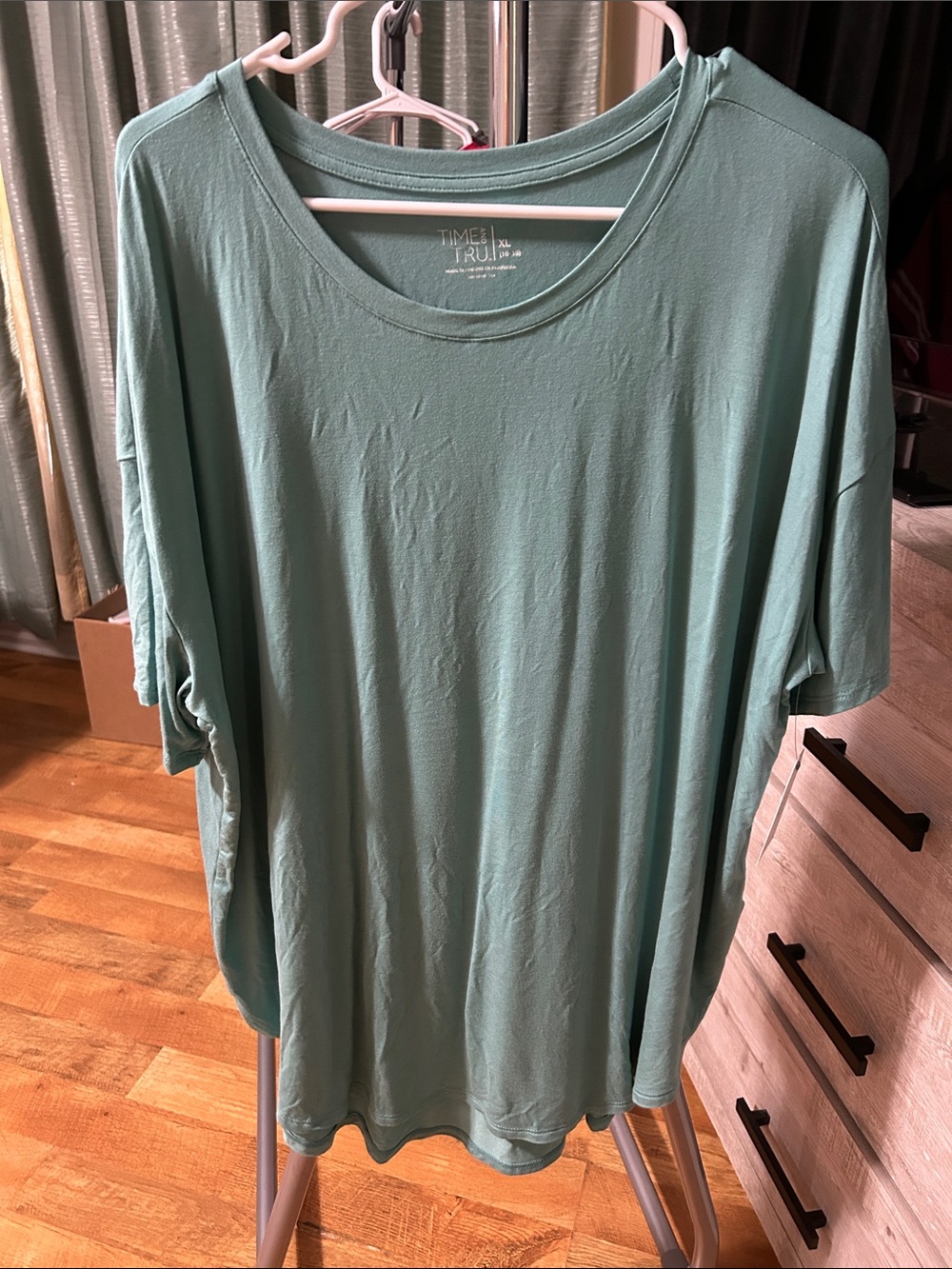 NWT Time and Tru Women's Relaxed Short Sleeve Tee in Seafoam
